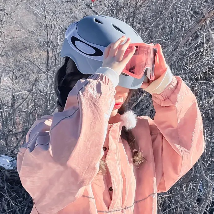 别接电话：脱衣搜身欺诈案第一季